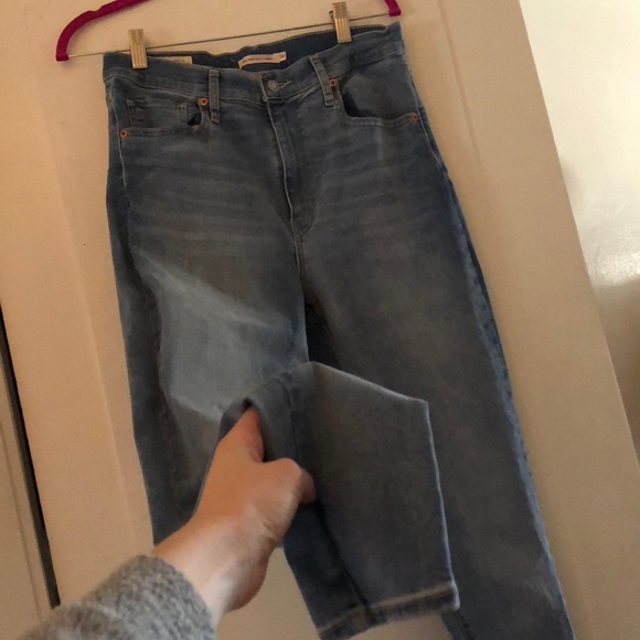 Levi’s Mike High Skinny Jeans - Picture 2 of 3